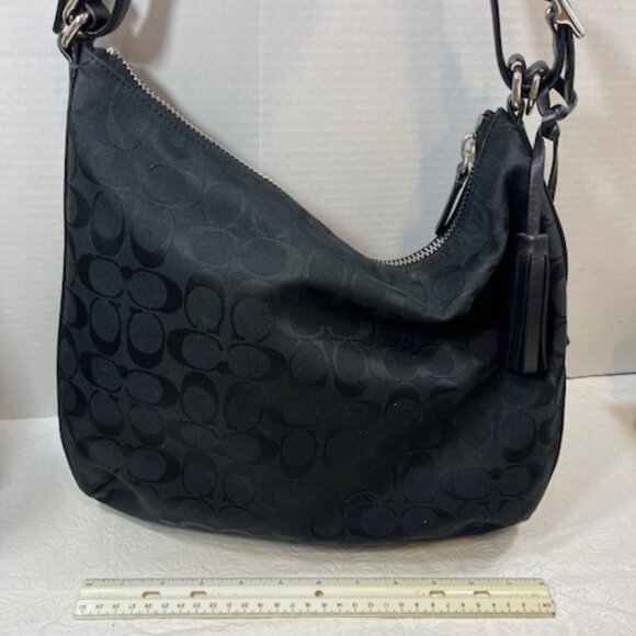Coach Signature Cs Black Canvas Hobo Shoulder Zip Bag w/Turn Lock EUC - Picture 11 of 16